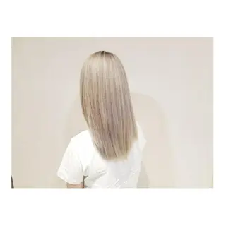 ロング カラー Luana 矢場町のヘアスタイル