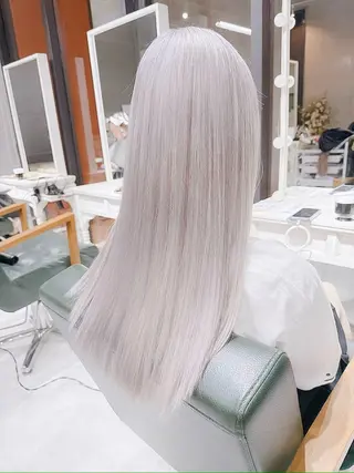 ロング 𝐍𝐚𝐧𝐚{ 原宿/ハイトーン🫧のヘアスタイル