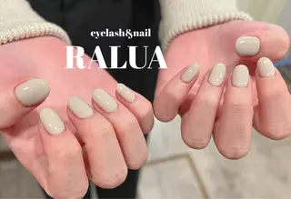ネイル RALUA shiori🐰のネイルデザイン