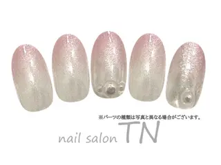 ネイル 矢川 まどかのネイルデザイン