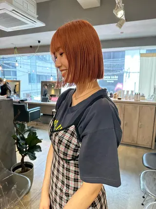 ショート カラー 美髪・シールエクステ ホソタニリョウコのヘアスタイル