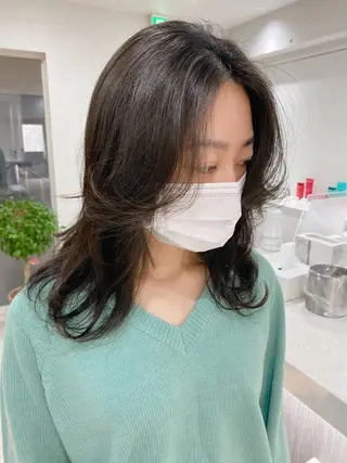 セミロング 垢抜けのプロ🪄 honoのヘアスタイル