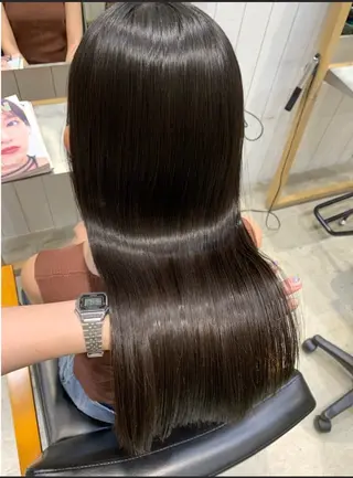 ロング 髙橋 かなこのヘアスタイル