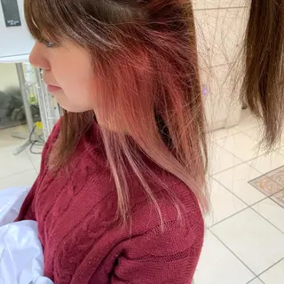 ロング MODEks eau 佐藤優志のヘアスタイル