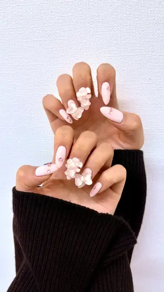 ネイル Nail&Eye コルン　矢澤のマツエク・マツパデザイン