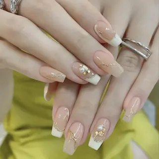 ネイル Queen's ゆなのネイルデザイン