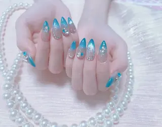 ネイル はぴねす所属・横浜 美夢のネイルデザイン