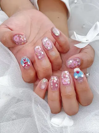 ネイル 五十嵐 美智のネイルデザイン