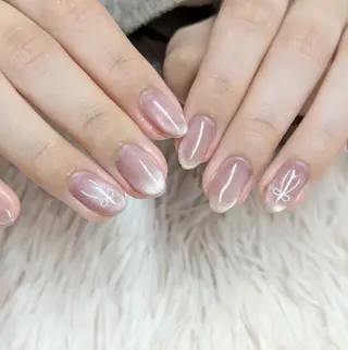 ネイル 會田 瑠衣のネイルデザイン