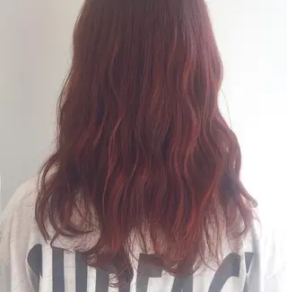 セミロング カラー 齋藤 咲のヘアスタイル