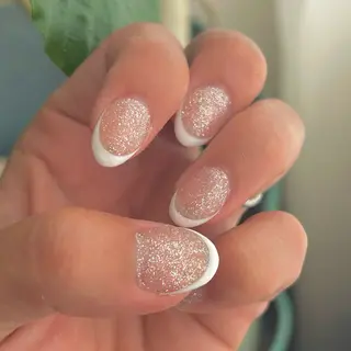 ネイル nails Mintia ～esaka～所属・松本 麻子のネイルデザイン