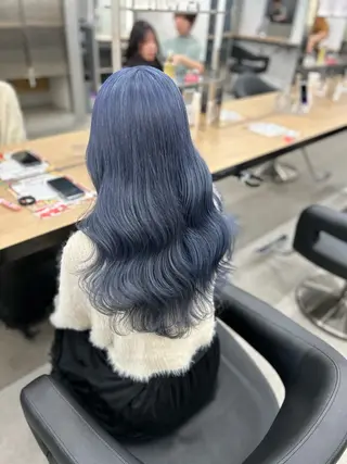 ロング カラー ヘアアレンジ トレンドモテカラー 🩷色落ちまで可愛くのヘアスタイル