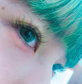 マツエク・マツパ arev所属・矢野 詩依奈の眉毛・アイブロウイメージ