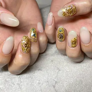 ネイル 山田 貴子のネイルデザイン