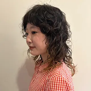 ミディアム パーマ 似合わせデザイン໒꒱ rioのヘアスタイル