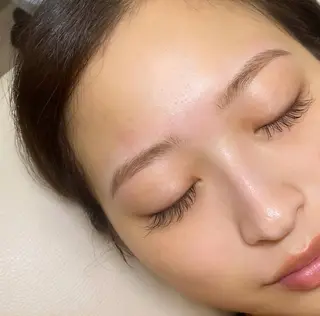 アイブロウ SLily + 眉毛/耳ツボの眉毛・アイブロウイメージ