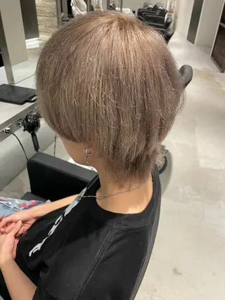 ミディアム メンズ EIGHT／栄／ 諏訪　晃平のヘアスタイル