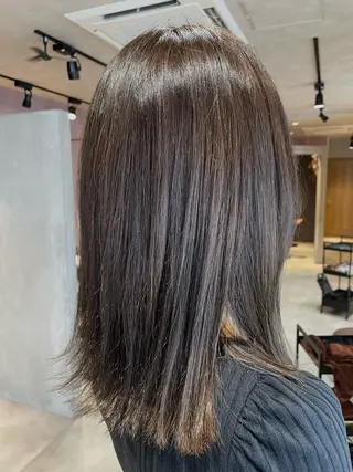 カラー 永宮 采佳のヘアスタイル