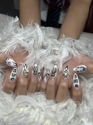 ネイル DEMAIN- 🌹のネイルデザイン