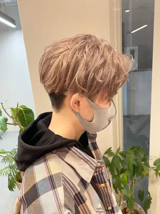 ショート カラー メンズ ハイトーン×似合わせ 🌱中川慎之介のヘアスタイル