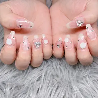 ネイル 個室ネイルサロンDolly  Girl〜ドーリーガール〜所属・DollyGirl KYOKOのネイルデザイン