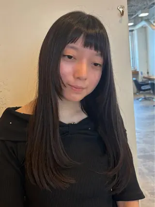 ロング RIN／韓国ヘア レイヤーカットのヘアスタイル