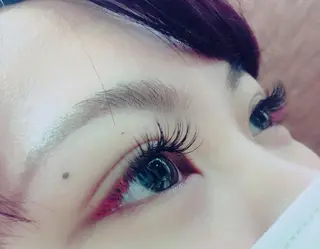 マツエク・マツパ arev所属・矢野 詩依奈の眉毛・アイブロウイメージ