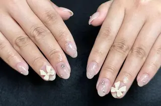 ネイル Kaka_ パラジェル、長さだしのネイルデザイン