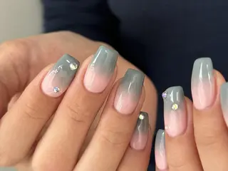 ネイル ネイルサロンミニョン所属・松本 なつきのネイルデザイン