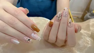 ネイル ラッキーネイルサロン西川口東口店所属・山田 由奈のネイルデザイン