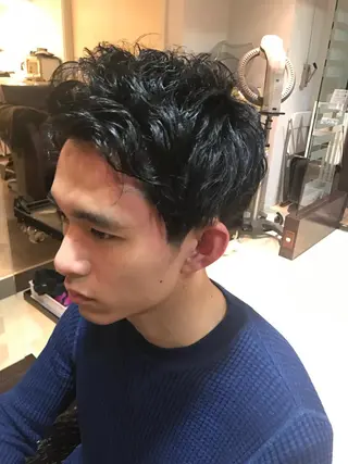メンズ 岩上 充希のヘアスタイル