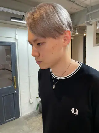 ショート メンズ 斎藤祐樹 /レイヤー/パーマのヘアスタイル