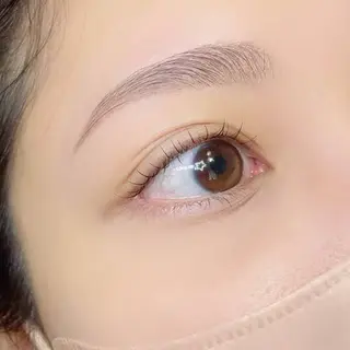 アイブロウ ecarg表参道店 KARIN🌷🫧のマツエク・マツパデザイン