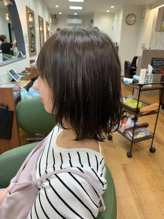 ミディアム カラー march merryのヘアスタイル