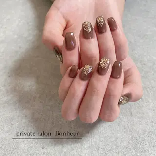 ネイル BONHEUR Annaのネイルデザイン