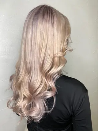 ロング L STUDIO心斎橋店所属・派手髪支持率No1 Eisukeのヘアスタイル