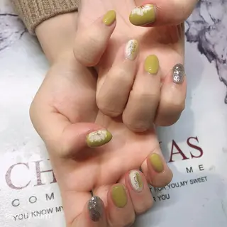 ネイル Guarendo錦糸町店所属・ガレンドウ 白澤 愛子のネイルデザイン