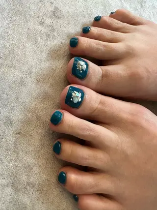 ネイル nailroom Anmie.のネイルデザイン