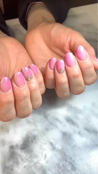 ネイル A MODO MIOのネイルデザイン