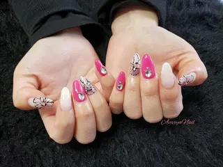 ネイル AviviyaNail所属・kubo ayaのネイルデザイン