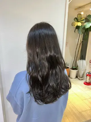 ロング カラー Frais Tout所属・🫧ユイカ《横浜/カ ット/カラー/》🫧のヘアスタイル