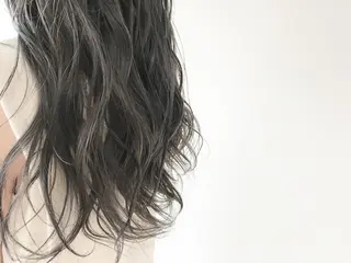 セミロング カラー 古山 勇太のヘアスタイル