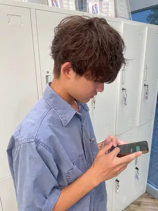 カラー メンズ ROMMY.所属・ナカノユウ/本厚木/ レイヤーカットのヘアスタイル