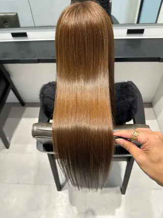 ロング SALOWIN心斎橋Suite店所属・洗っても取れない 髪質改善|OJIROのヘアスタイル