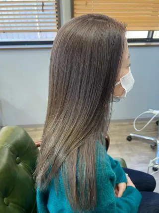 ロング カラー B-rilliant ビーリリアント所属・今井 里美のヘアスタイル