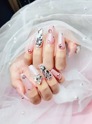 ネイル PINKY nail所属・ピンキー 池田公園店のネイルデザイン