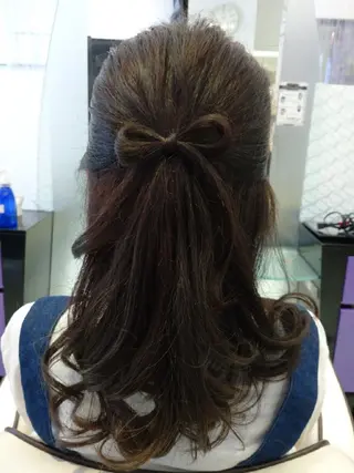ヘアアレンジ ロング KANAKO .のヘアスタイル