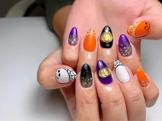ネイル Lulu Nail所属・藤田 萌のネイルデザイン