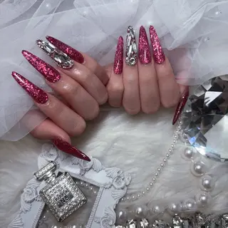 ネイル MADIA EMIのネイルデザイン