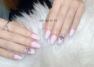 ネイル D-BEAUTY Nailsalonのネイルデザイン